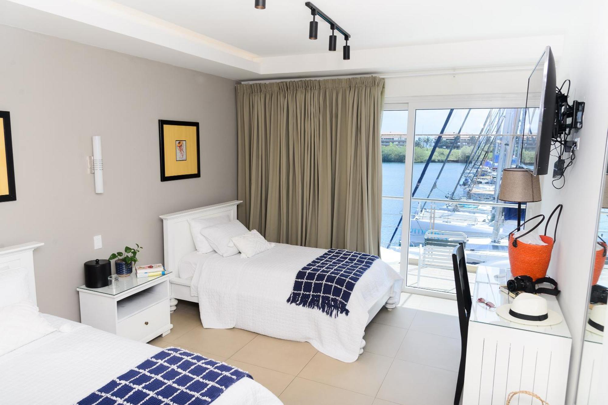 Marina Hotel At Shelter Bay Colon Exterior photo